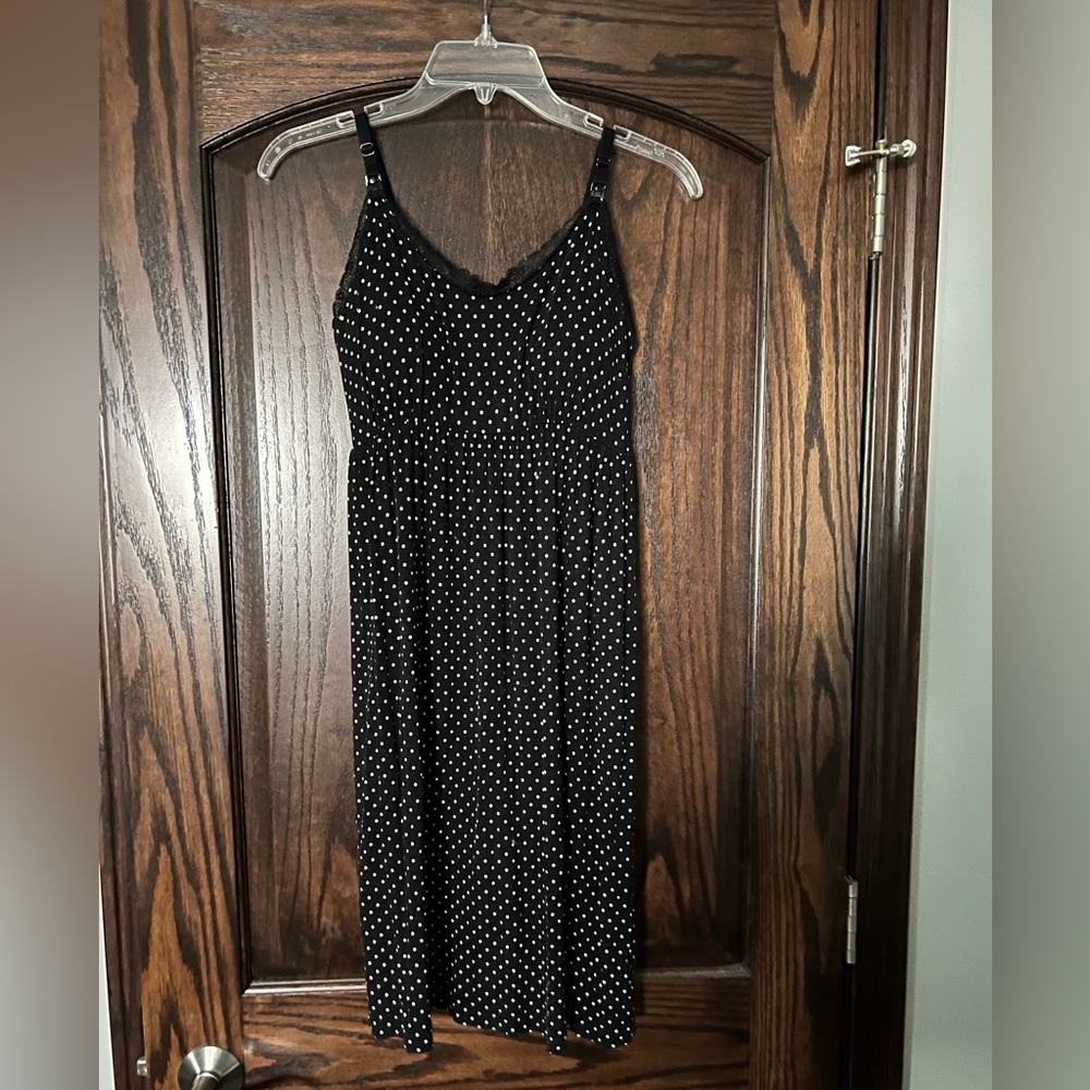 Motherhood maternity nursing night gown, size medium